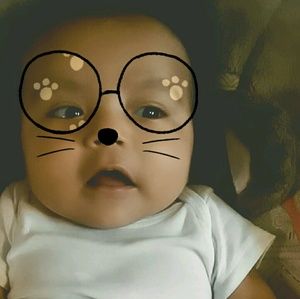 Meet your Posher, Delores